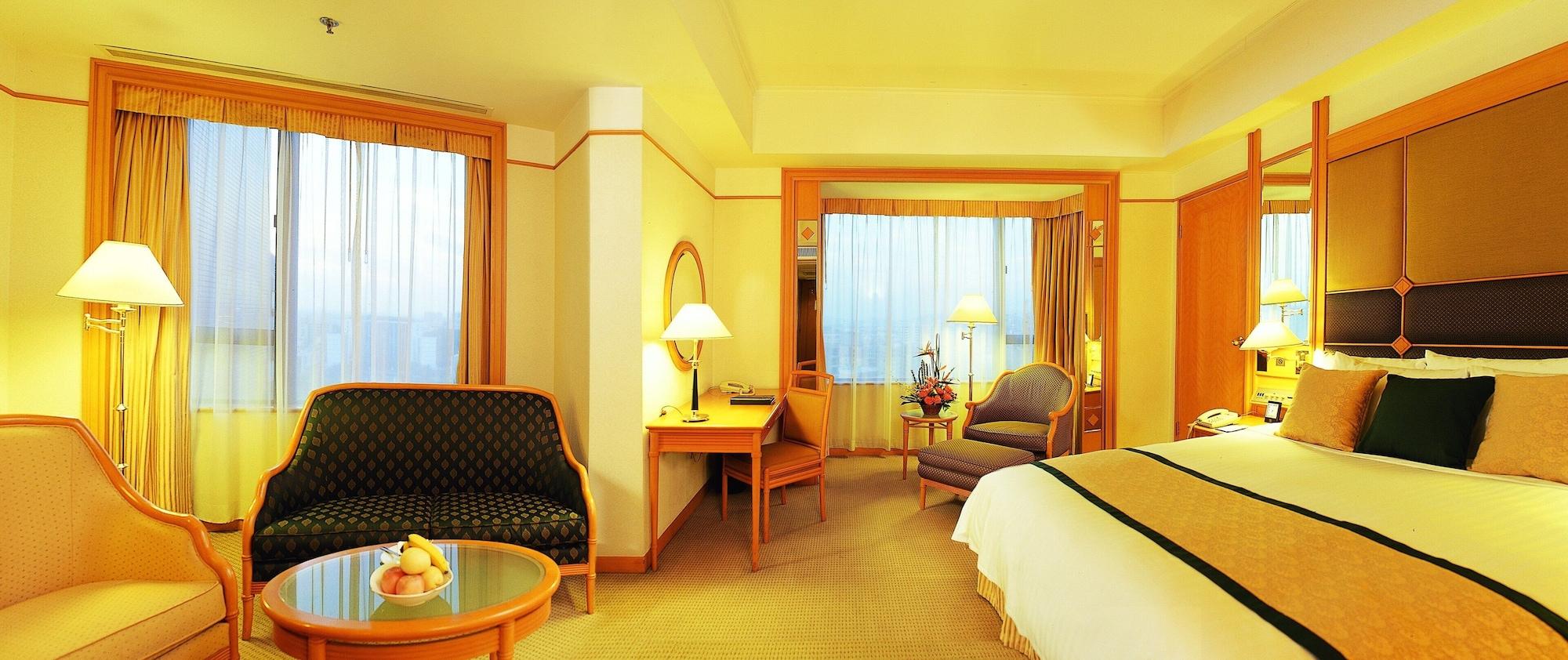 New World Hotel